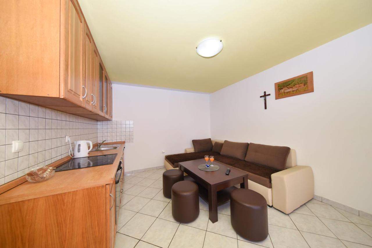 Apartments Krepo Вир Экстерьер фото