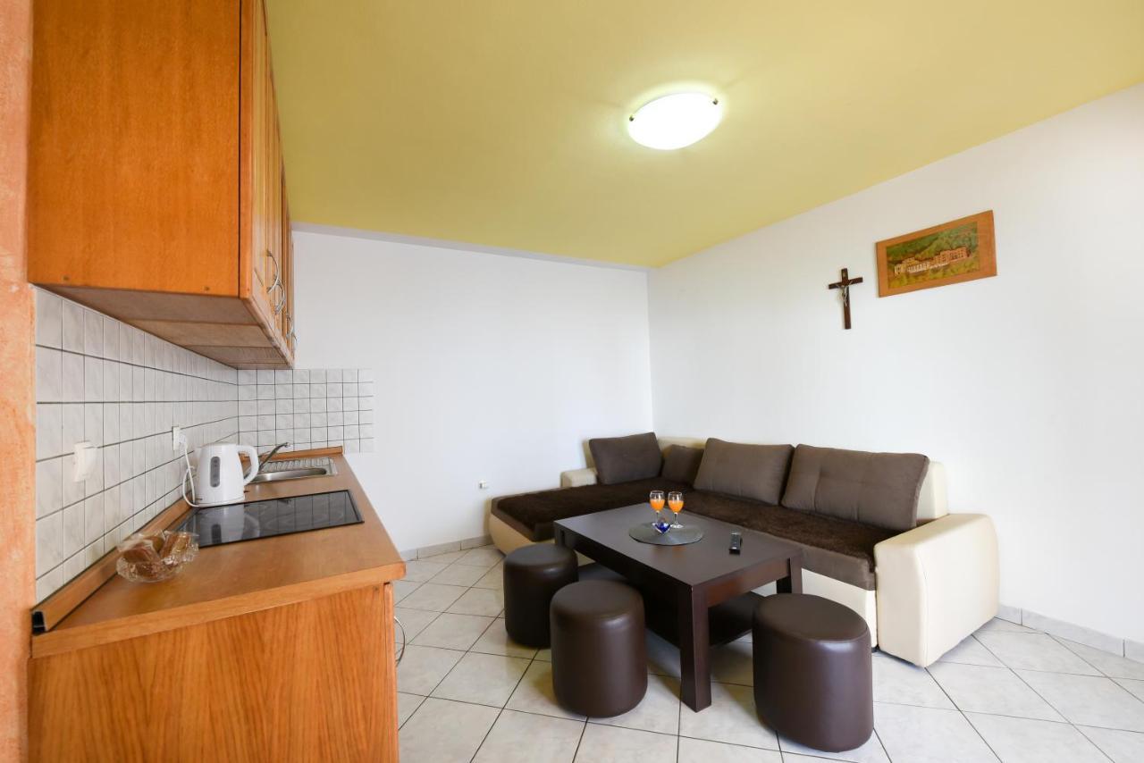 Apartments Krepo Вир Экстерьер фото